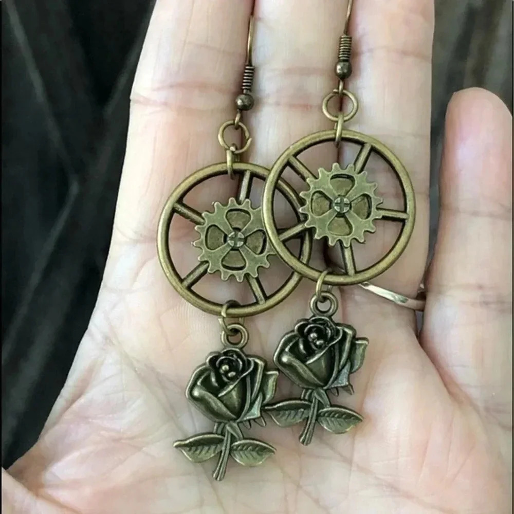 Steampunk Cosplay Gear Bronze Flower Rose Floral Earrings Handmade NWT